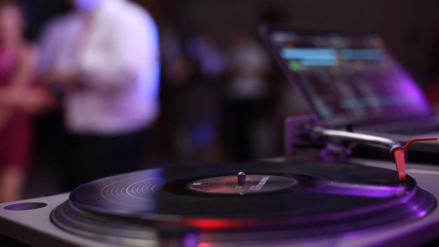 Luxury wedding DJ turntable setup in Niagara-on-the-Lake