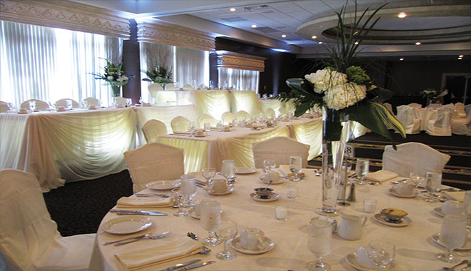 Niagara Room wedding reception at Americana Resort